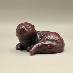 Vintage 80's Boma Sea‎ Otter Figurine Oxblood Resin Canada Marine Mammal
